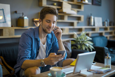 Aposte no aprendizado de novas habilidades para manter a saúde mental na quarentena ou no isolamento social