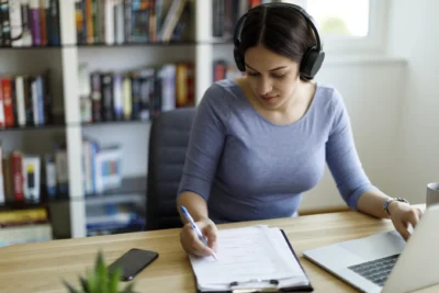 Cursos de férias na PUC Minas: como aproveitar o recesso para estudar