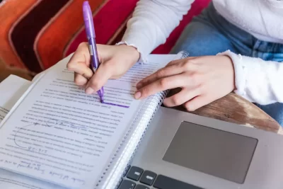 5 passos para elaborar um bom resumo acadêmico