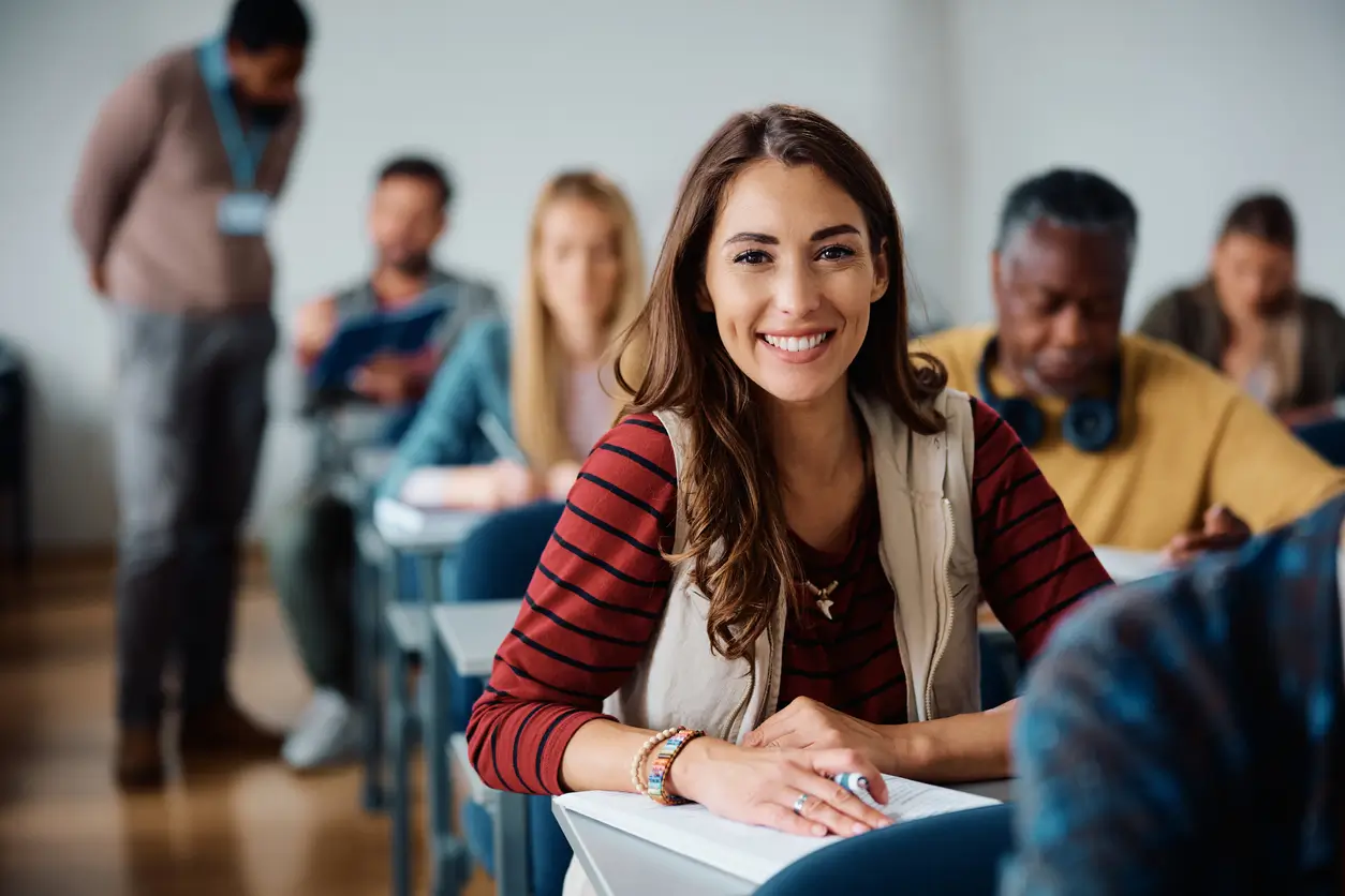 Como uma pós-graduação pode transformar seu currículo e sua carreira