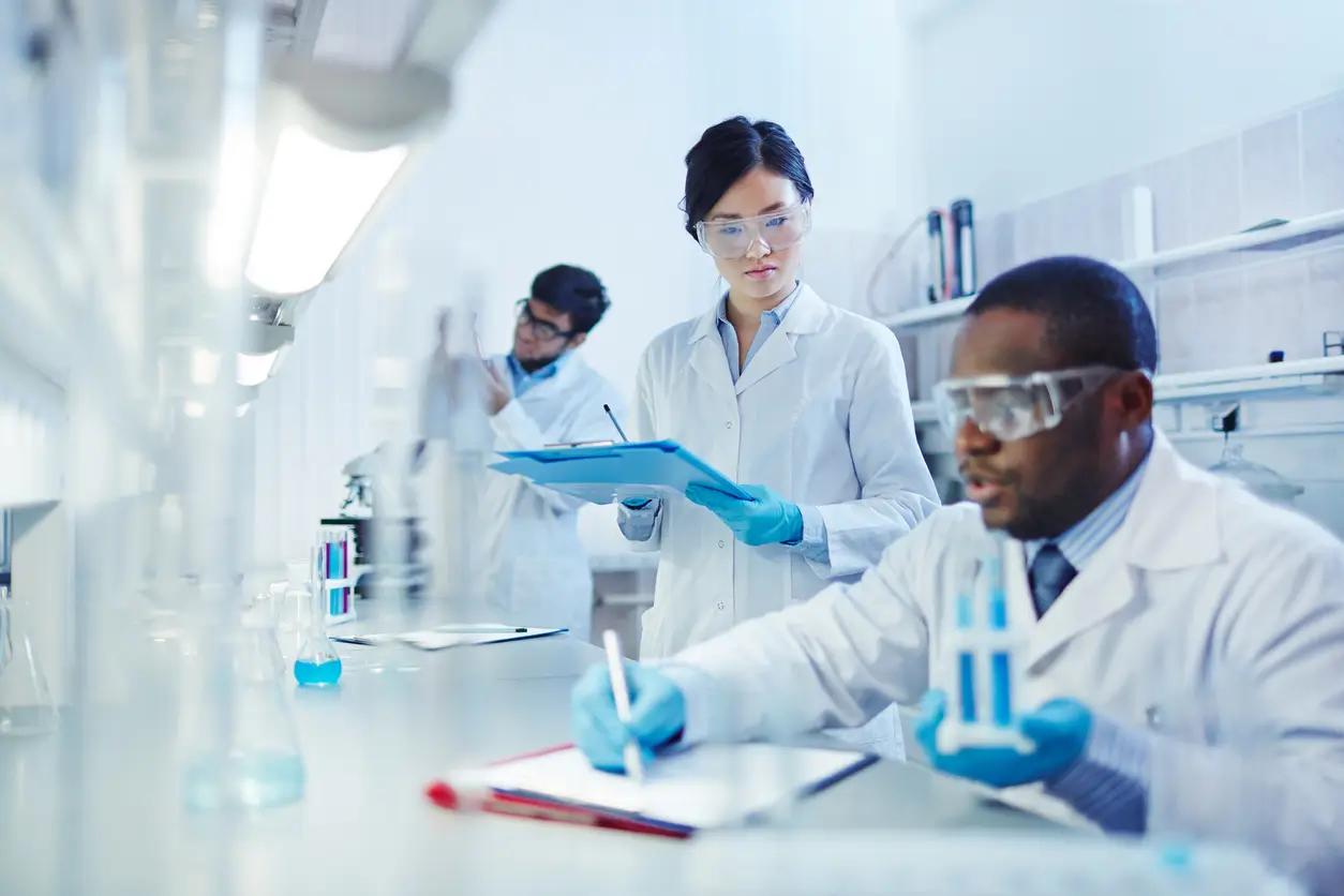 Pós-graduação em Análises Clínicas: por que investir nessa área?