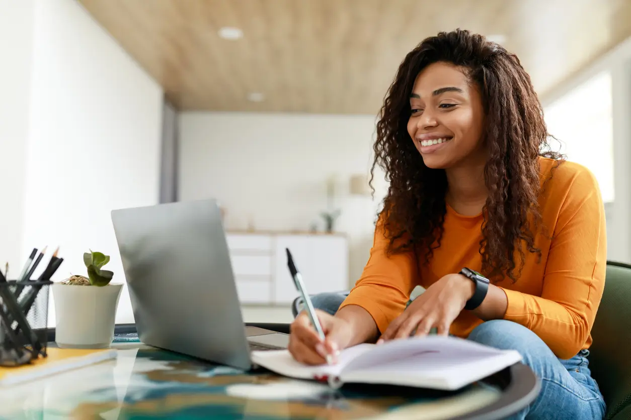 Pós-graduação lato sensu na PUC Minas: guia completo