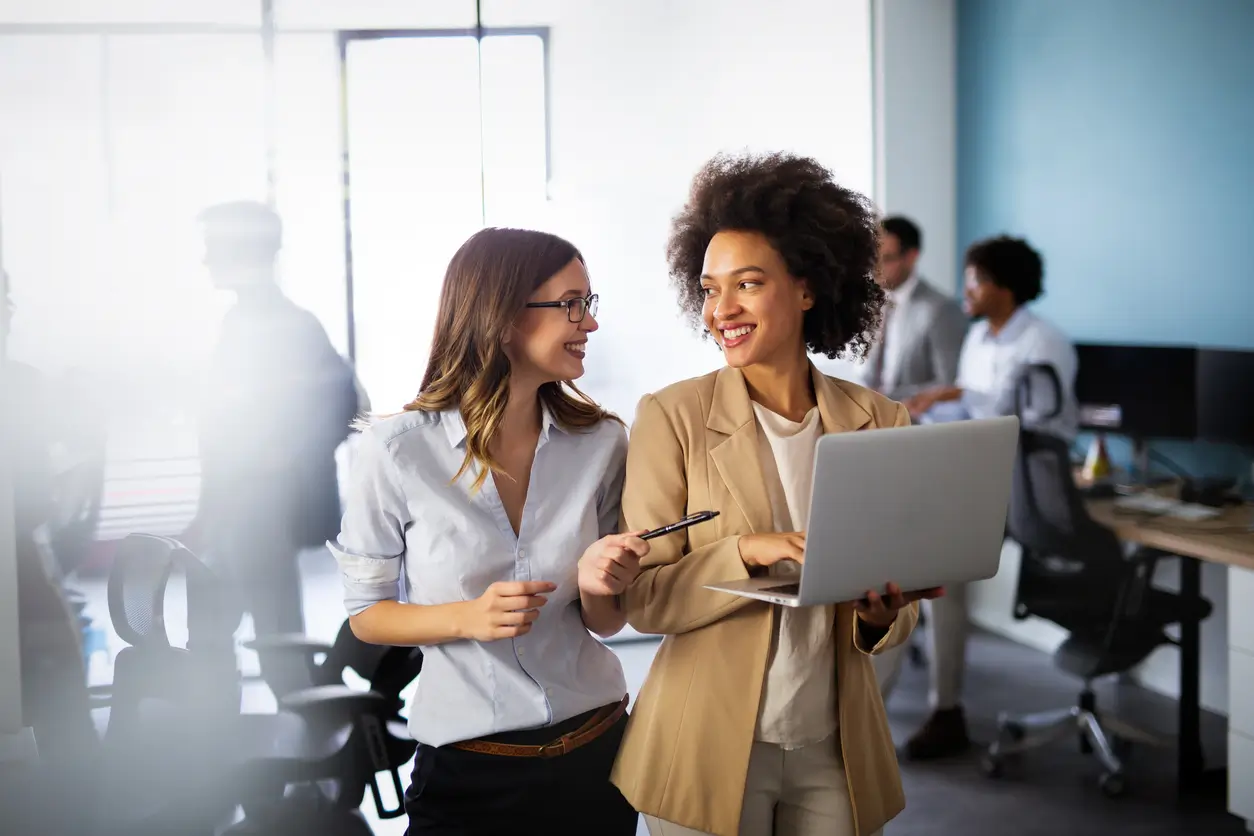 Marketing 5.0: tecnologia e humanização nos cursos da PUC Minas