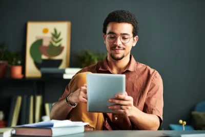 Curso de Administração na PUC Minas: como é a graduação
