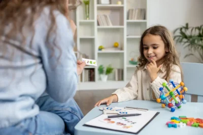 Neuropsicopedagogia: o que é, áreas de atuação e Pós PUC Minas